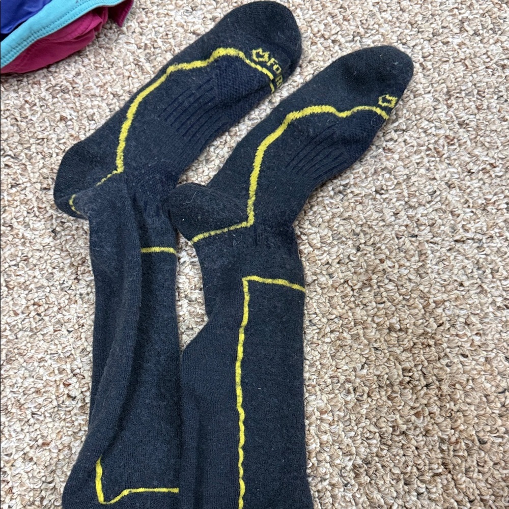 FOX River Unisex Snow Pack Medium Weight Snow Over the Calf Socks. L
